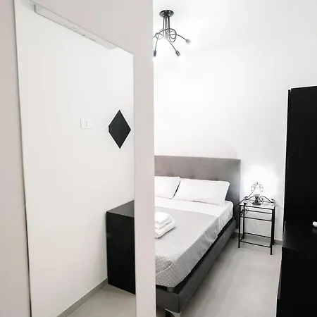 Domus Picena A 100m Dal Mare Guest house 3*